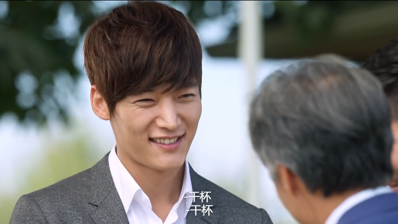 The.Heirs.2013.S1E03.WEB-DL.X264.3Audio.1080p-52KHD.mkv_1703944008745.png